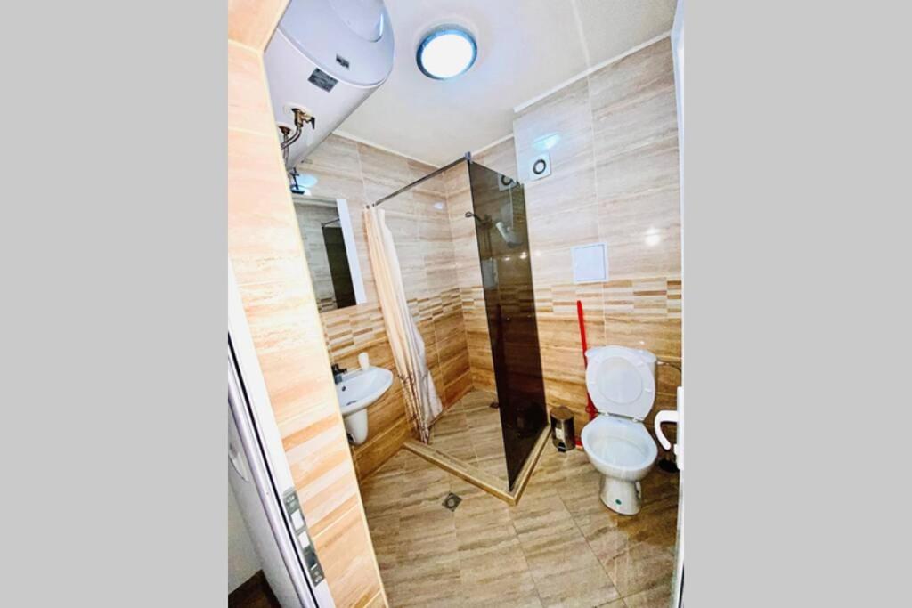 Large Studio In Studentski Grad With Huge Terrace Apartment Sofia Exterior foto